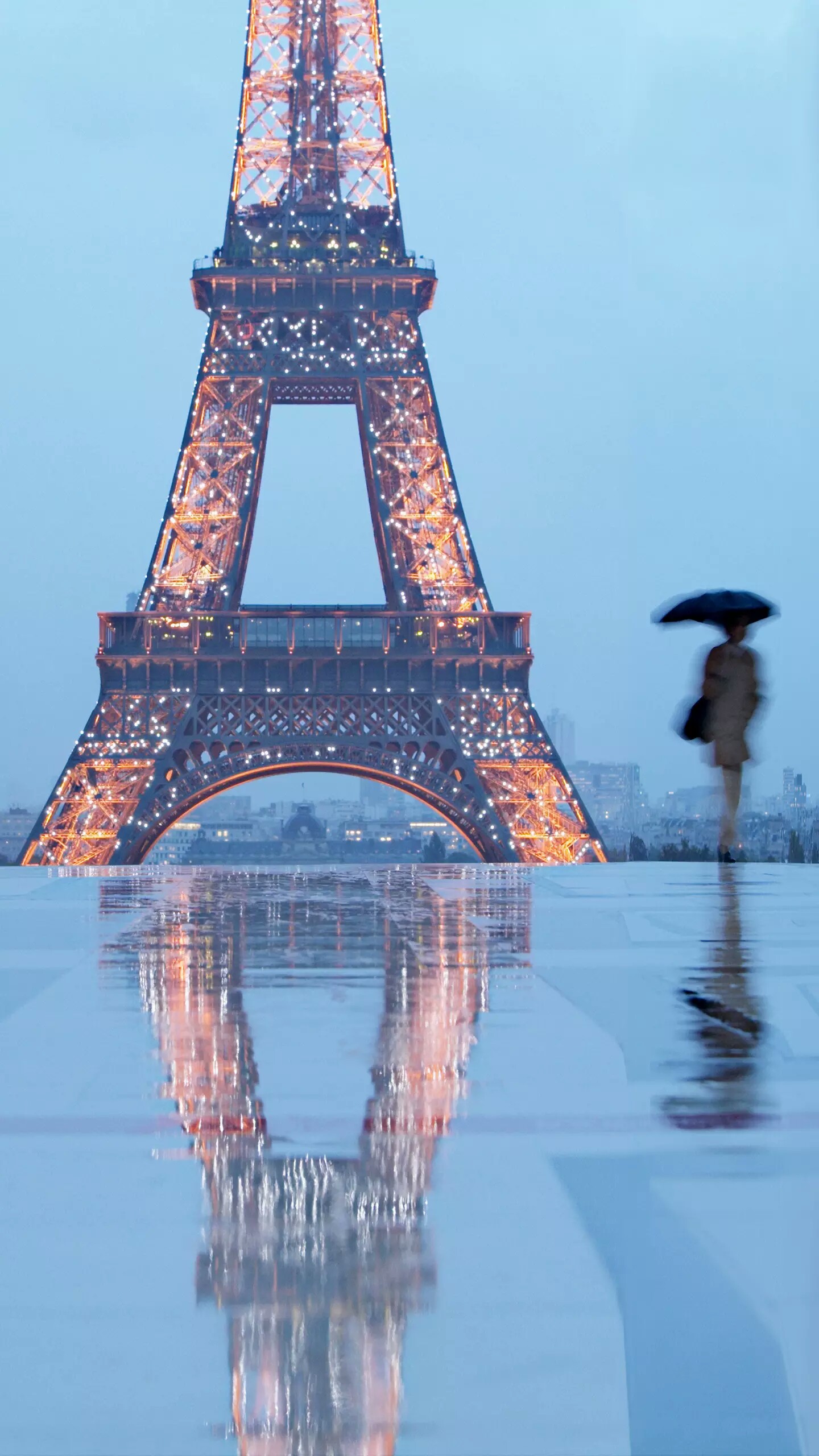 International-Paris in the Rain_&amp;_c6a7af06-8196-40b2-a929-e4c214bd8a16.jpg